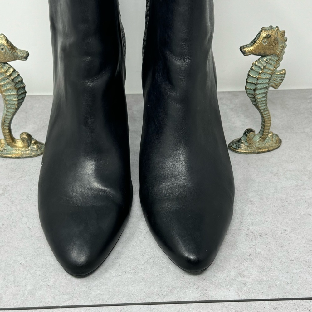 Cole Haan Grand Os Claremont Black Smooth Embossed Leather Bootie Womens Sz 10 B - Picture 3 of 11
